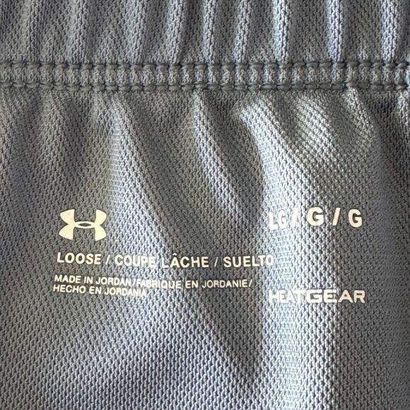 Under Armour Large Loose Fit Shorts Heat Gear Pockets Elastic Waist Gray Womens - Picture 4 of 4